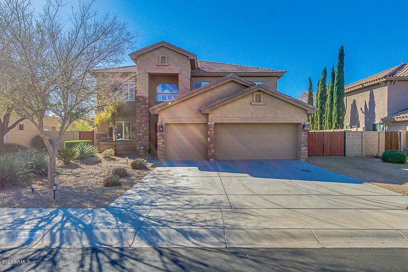 11437 E Sheridan Cir, Mesa, AZ 85212