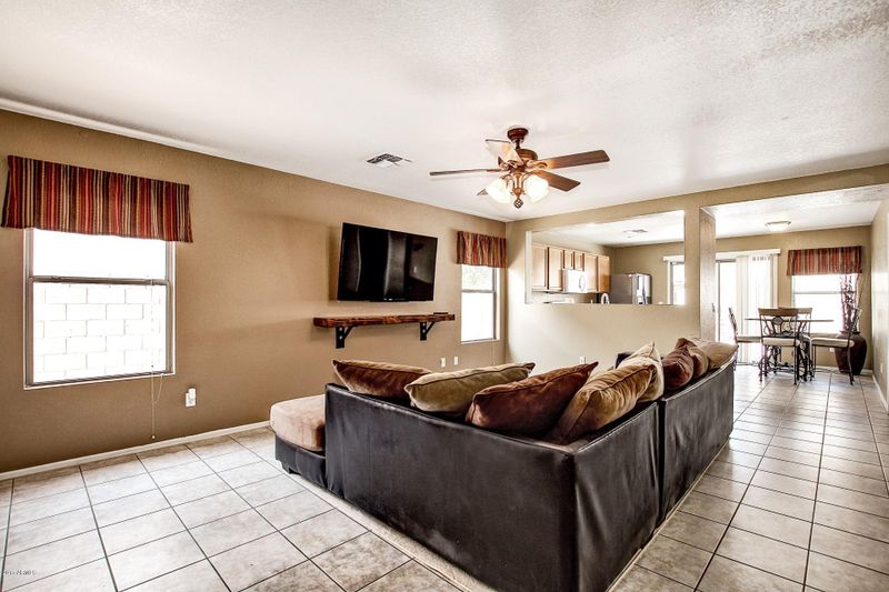11438 E Flower Ave, Mesa, AZ 85208