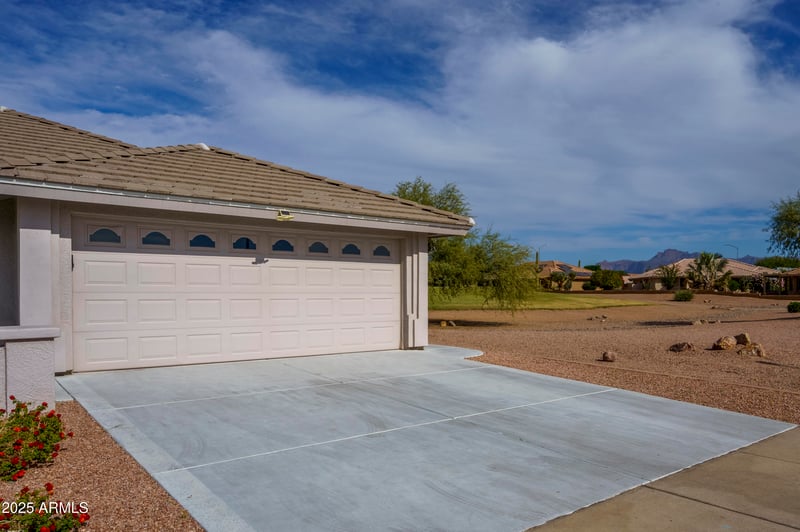 11438 Medina Ave, Mesa, AZ 85209