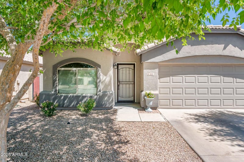 1144 Elm Rd, San Tan Valley, AZ 85140