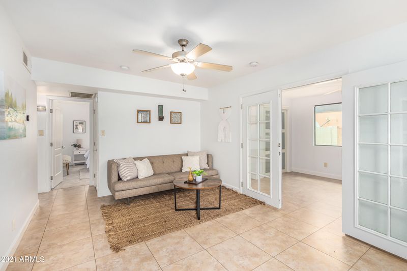 1144 W Manhatton Dr, Tempe, AZ 85282