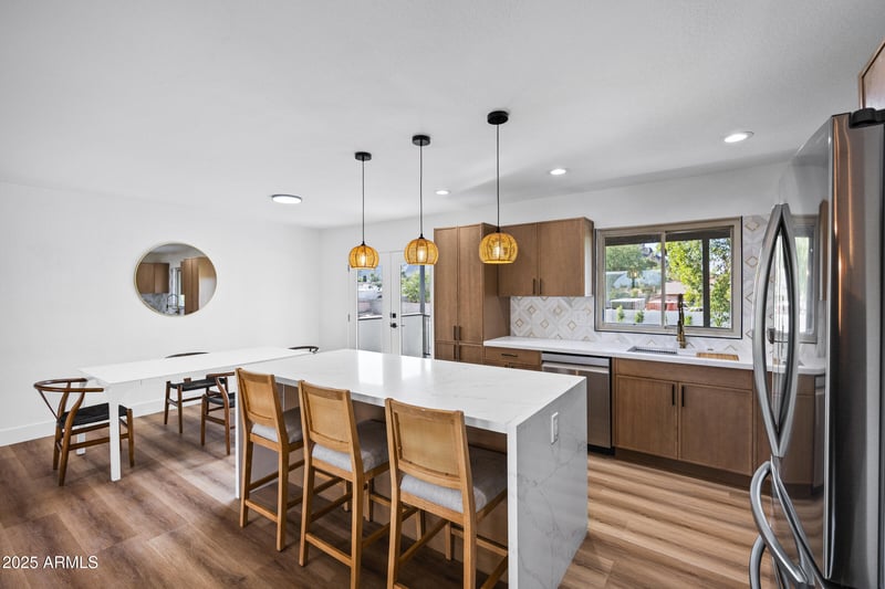 11442 Bancroft Dr, Phoenix, AZ 85028