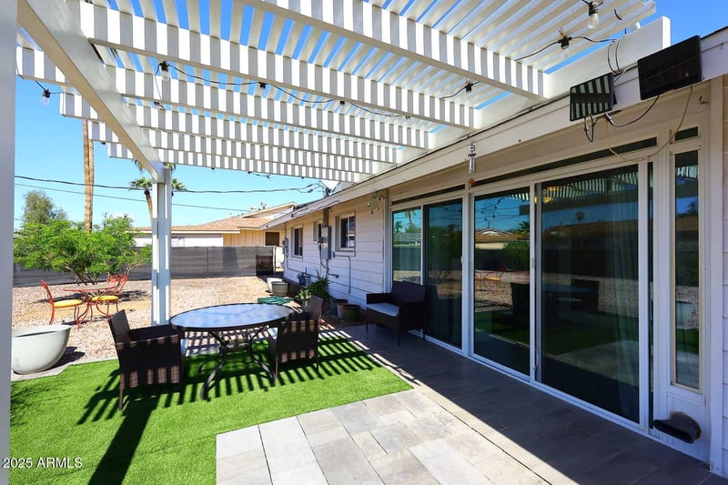 11442 Coggins Dr, Sun City, AZ 85351