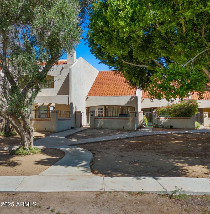11444 28th Dr #4, Phoenix, AZ 85029