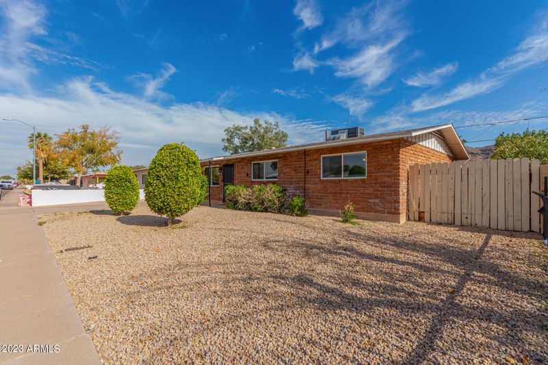11445 N 21st Dr, Phoenix, AZ 85029