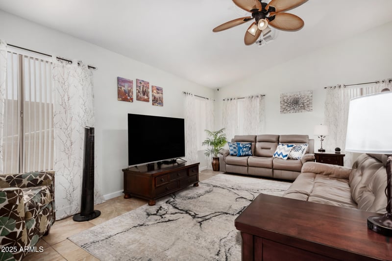 11446 Pinehollow Dr, Surprise, AZ 85378
