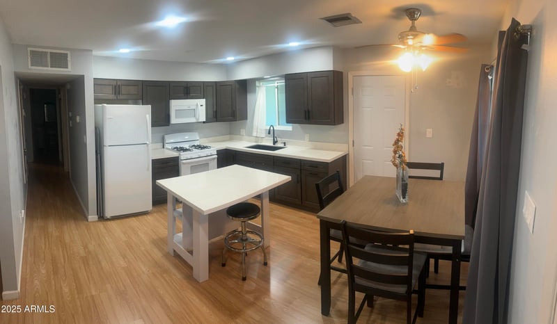 11448 24th Dr, Phoenix, AZ 85029