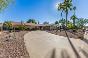 11449 Bancroft Dr, Phoenix, AZ 85028