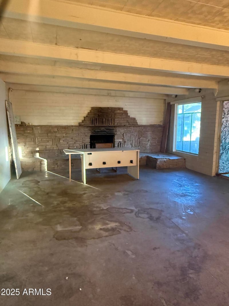 1145 Eva St, Phoenix, AZ 85020