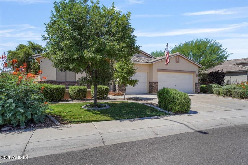 1145 Winchester Pl, Chandler, AZ 85286