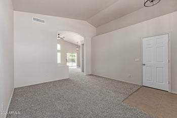 1145 Windsor Dr, Gilbert, AZ 85296