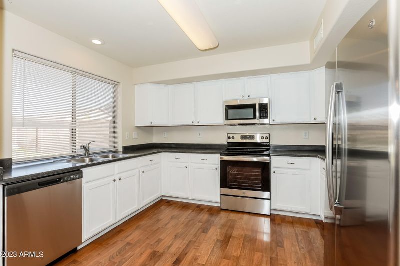 11452 E Pronghorn Ave, Mesa, AZ 85212