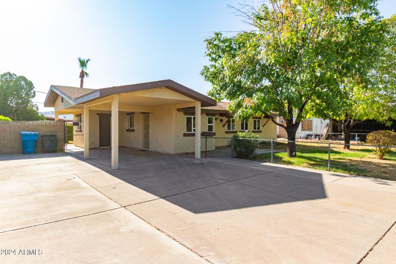 11457 N 24th Ave, Phoenix, AZ 85029