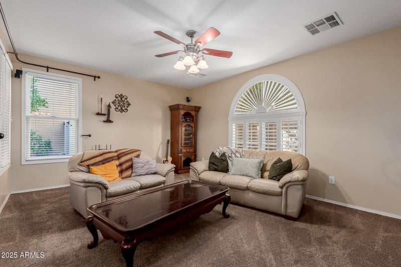 1146 Annie Ln, Gilbert, AZ 85296