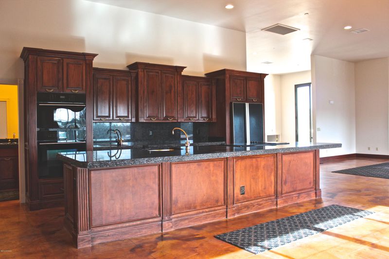 1146 E Georgia Ave, Phoenix, AZ 85014
