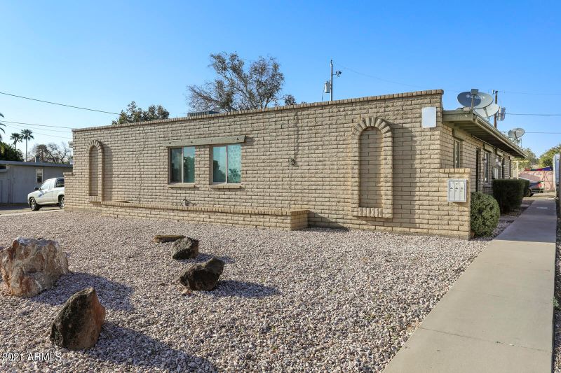 1146 E Hatcher Rd, Phoenix, AZ 85020