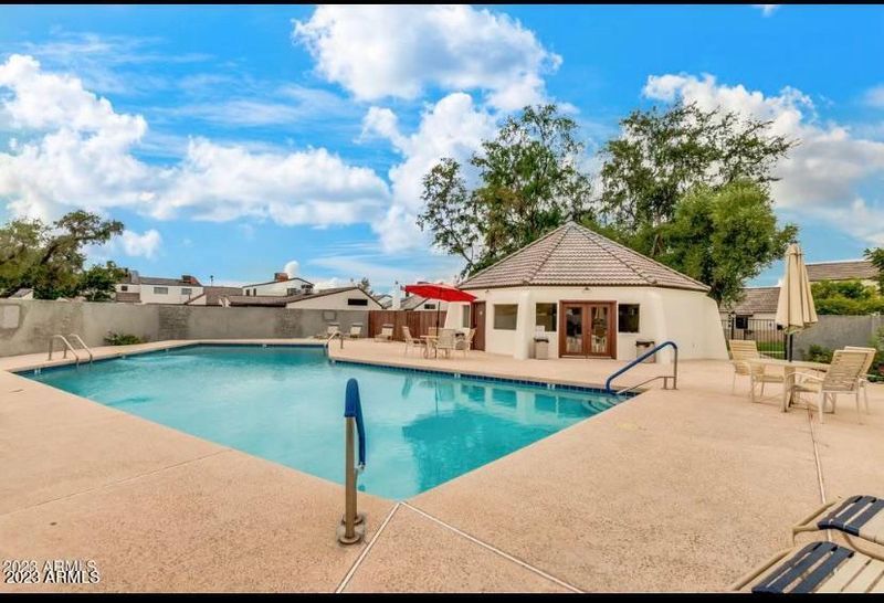 1146 E Kaler Dr, Phoenix, AZ 85020