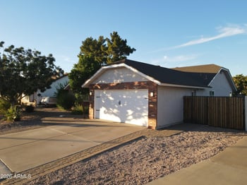 1146 Jensen St, Mesa, AZ 85203
