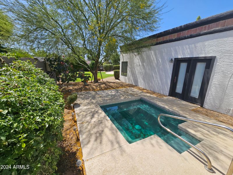 1146 N Winthrop Cir, Mesa, AZ 85213