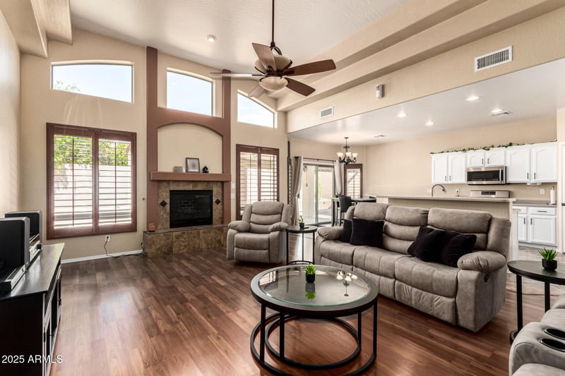 11460 Dartmouth St, Mesa, AZ 85207