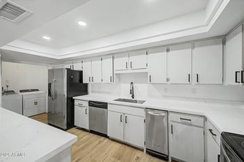 11461 30th Ave, Phoenix, AZ 85029