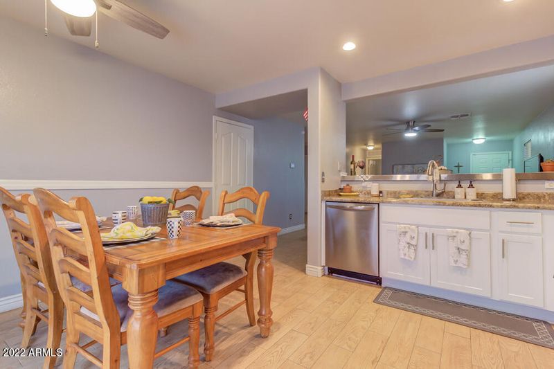 11463 E Flower Ave, Mesa, AZ 85208