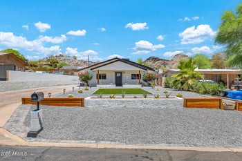 11463 16th St, Phoenix, AZ 85020