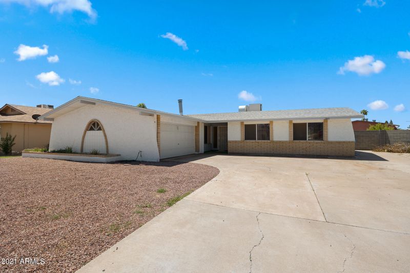 11466 N 46th Ave, Glendale, AZ 85304