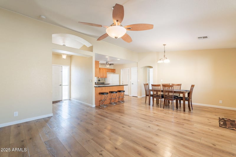 11466 Neville Ave, Mesa, AZ 85209