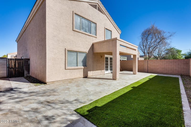 11467 Austin Thomas Dr, Surprise, AZ 85378