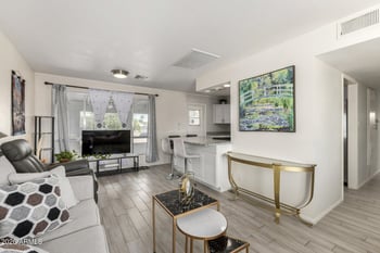 11467 Desert Hills Dr, Sun City, AZ 85351