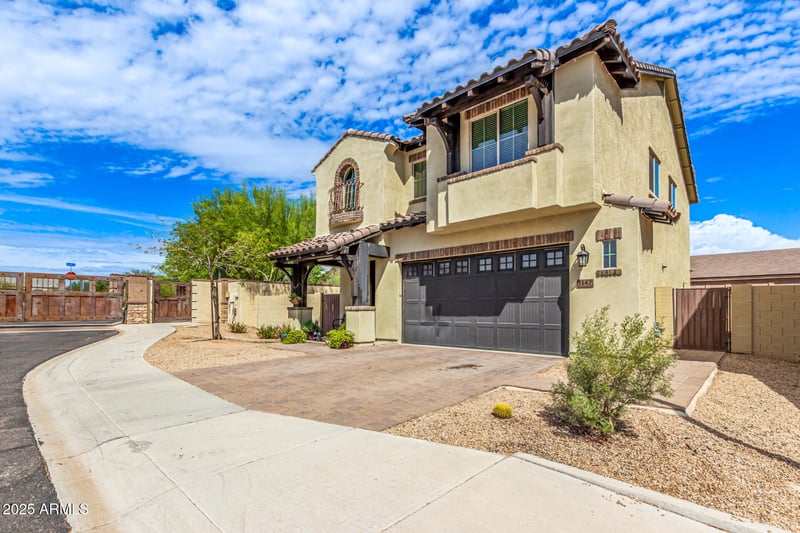 1147 86th Pl, Mesa, AZ 85207
