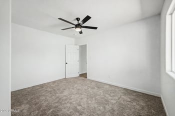 1147 Flynn Ln, Phoenix, AZ 85014