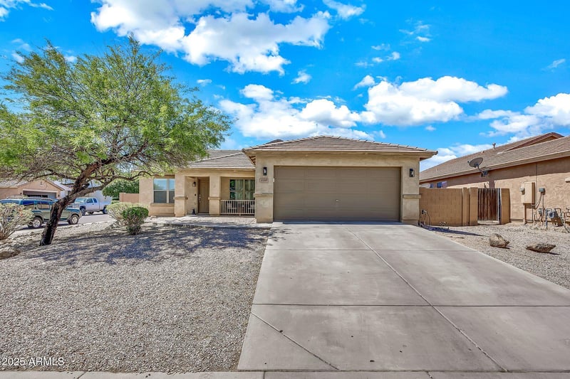 1147 Harvest Rd, San Tan Valley, AZ 85140