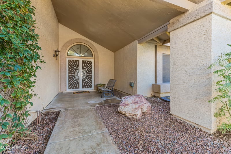 1147 Newport Beach Dr, Gilbert, AZ 85233
