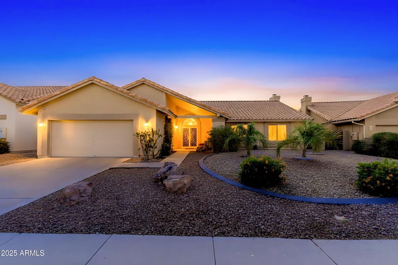 1147 Newport Beach Dr, Gilbert, AZ 85233