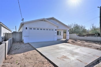 1147 S 10th St, Phoenix, AZ 85034