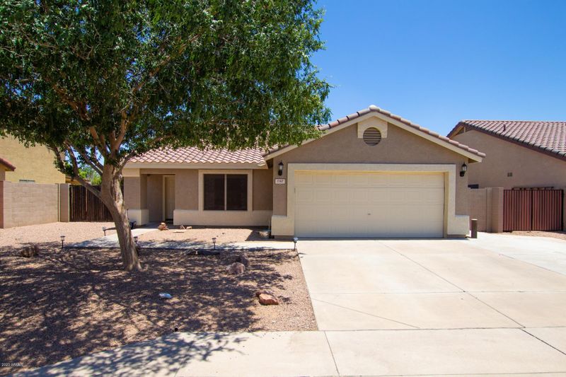 1147 S Grenoble St, Mesa, AZ 85208