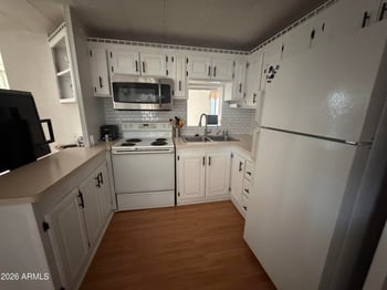 1147 S Sioux Dr, Apache Junction, AZ 85119