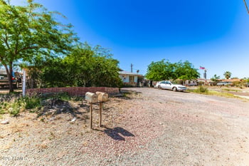 1147 Peoria Ave, Phoenix, AZ 85029