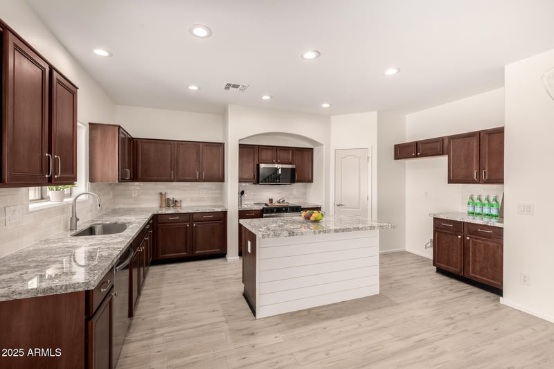 1148 Angeline Ave, San Tan Valley, AZ 85140