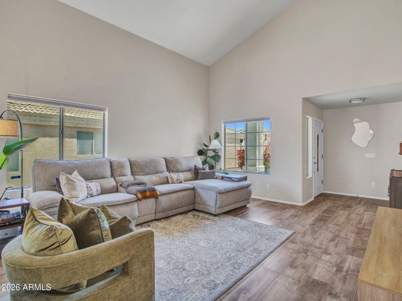 11480 W Austin Thomas Dr, Surprise, AZ 85378