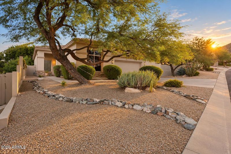 11486 E Beck Ln, Scottsdale, AZ 85255