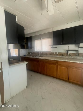 115 85th St, Mesa, AZ 85208