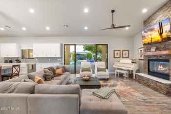 115 Galaxy Dr, Chandler, AZ 85226