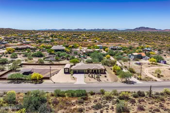 115 Honda Bow Rd, Phoenix, AZ 85086