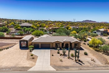 115 Honda Bow Rd, Phoenix, AZ 85086