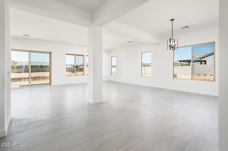 115 Santa Cruz Dr, Phoenix, AZ 85085