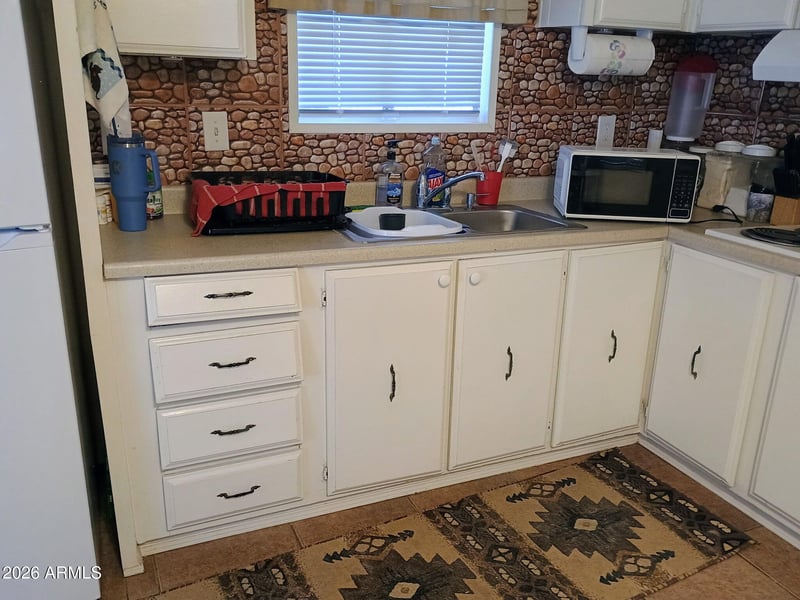 1150 Delaware Dr #24, Apache Junction, AZ 85120