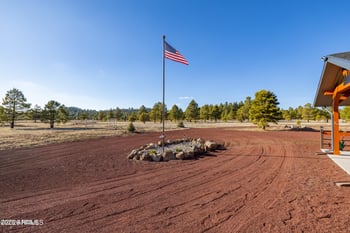 1150 Three Bears Loop --, Parks, AZ 86018